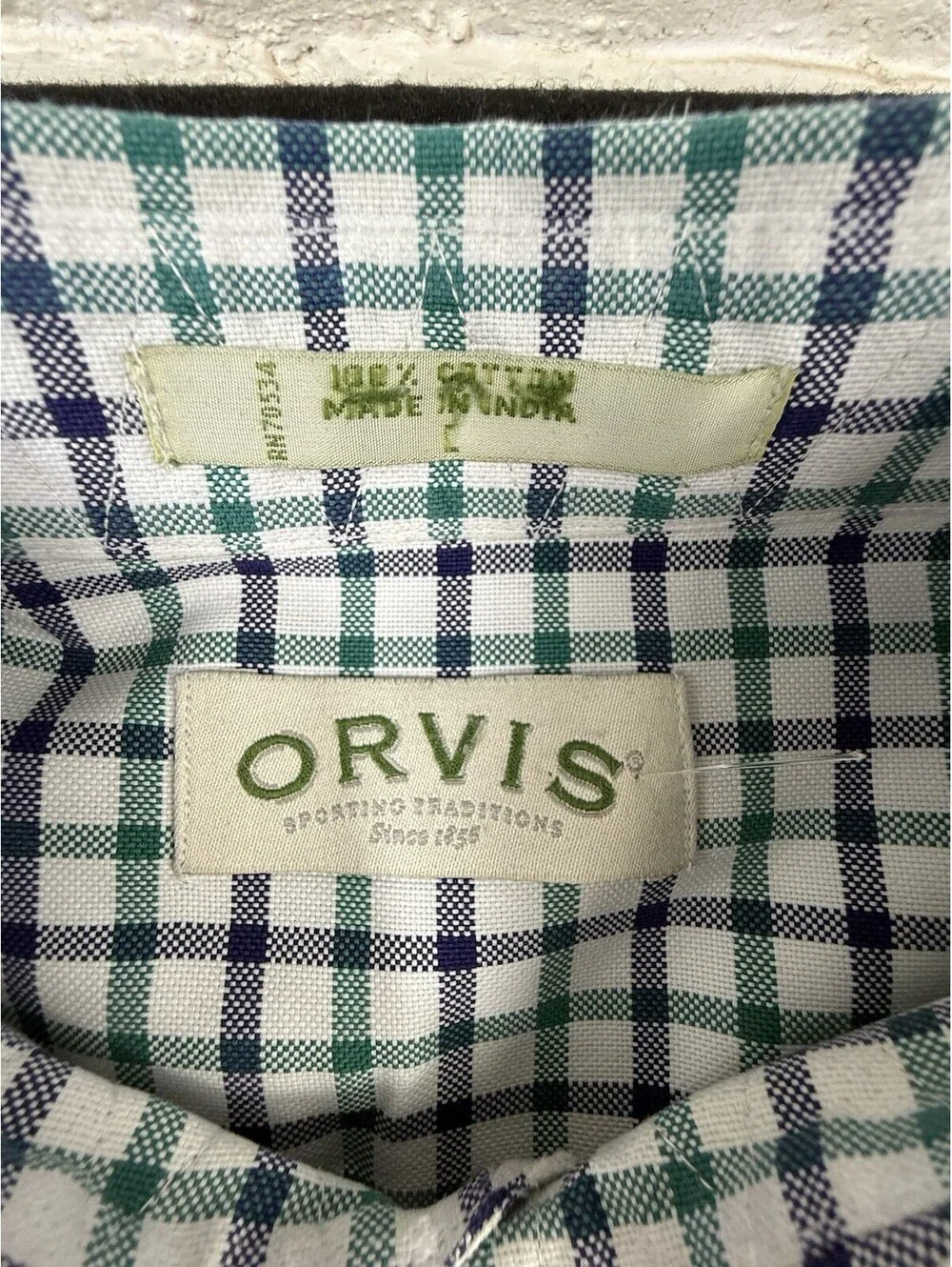 Orvis Men's L Plaid Long Sleeve Button-Up Shirt with Pockets